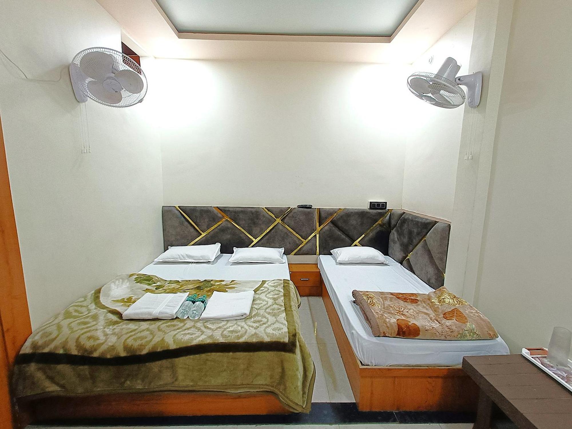 Hotel Shreem Ujjain Exterior foto