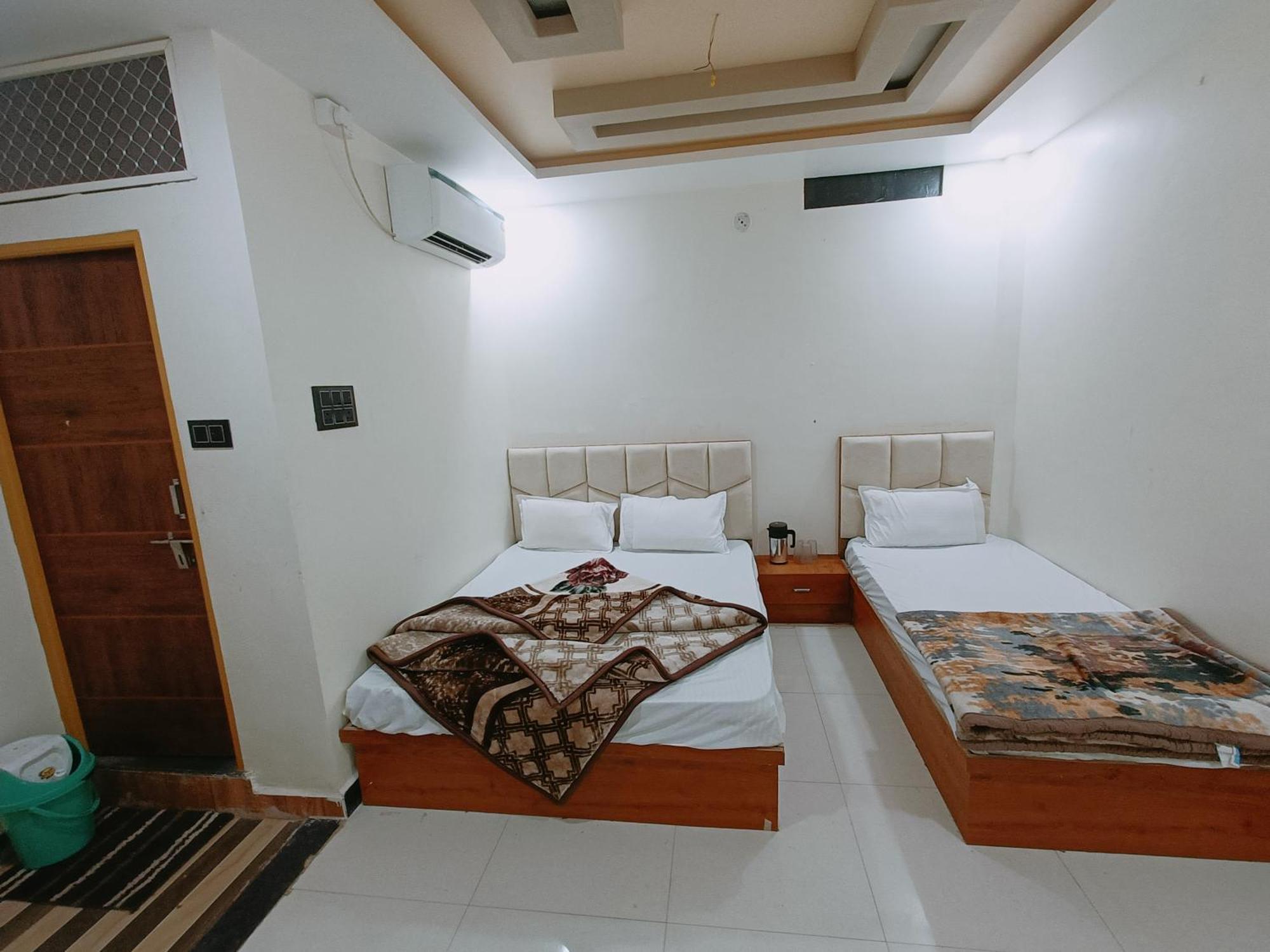 Hotel Shreem Ujjain Exterior foto