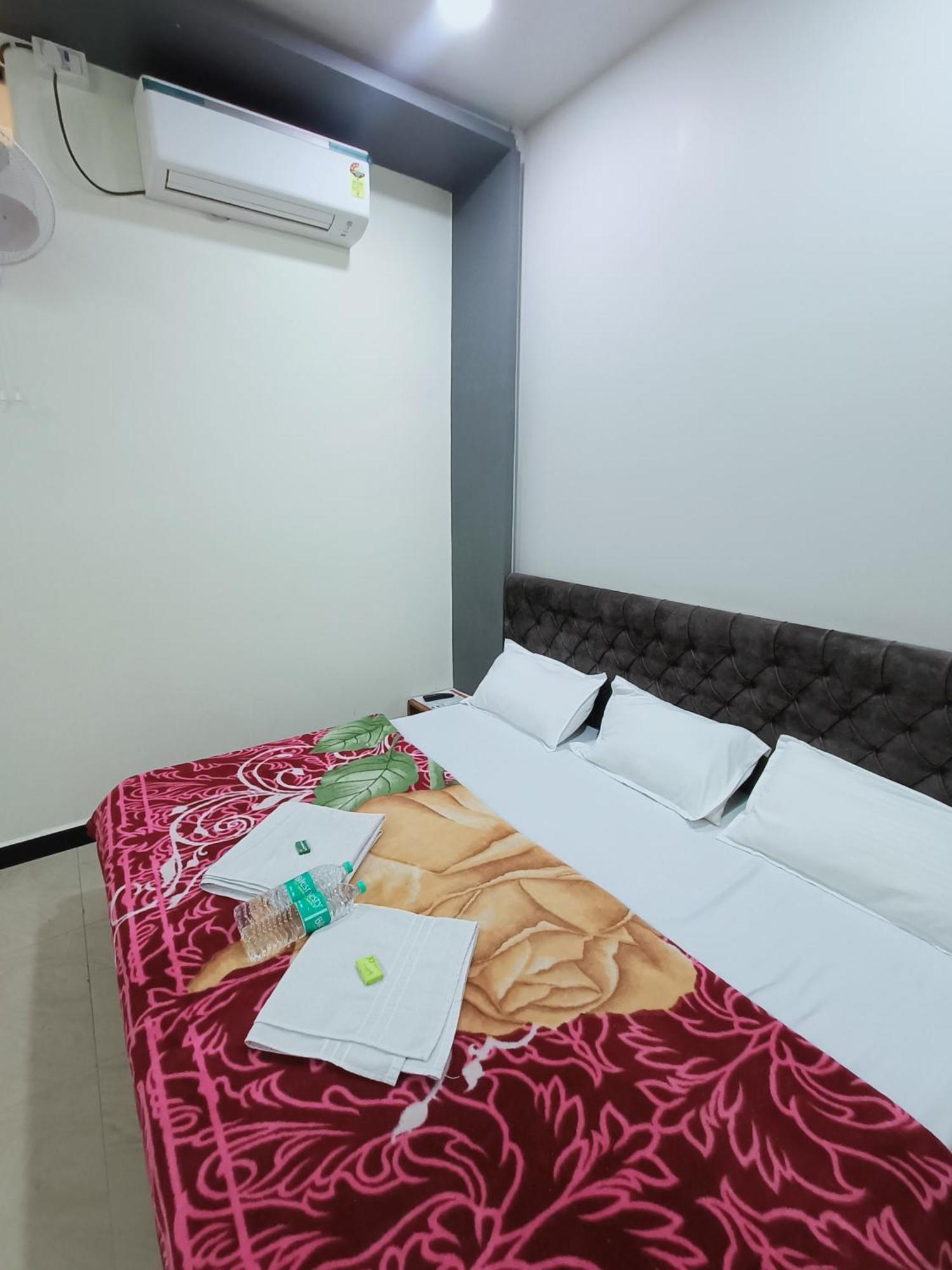 Hotel Shreem Ujjain Exterior foto